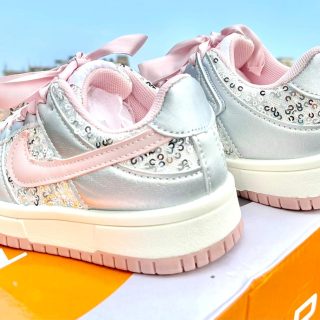 Trendy prescholers Baby Sneakers